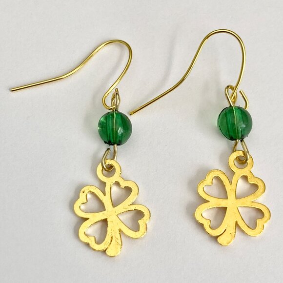 Shamrock Earrings Gold Plated Irish 4 Leaf Clover Luck Celtic St. Patricks Day - Picture 6 of 7